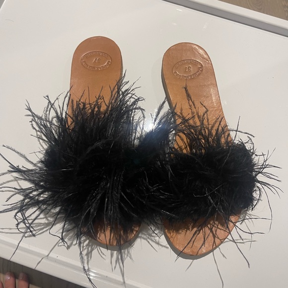 Feathered black sandals - Picture 2 of 6